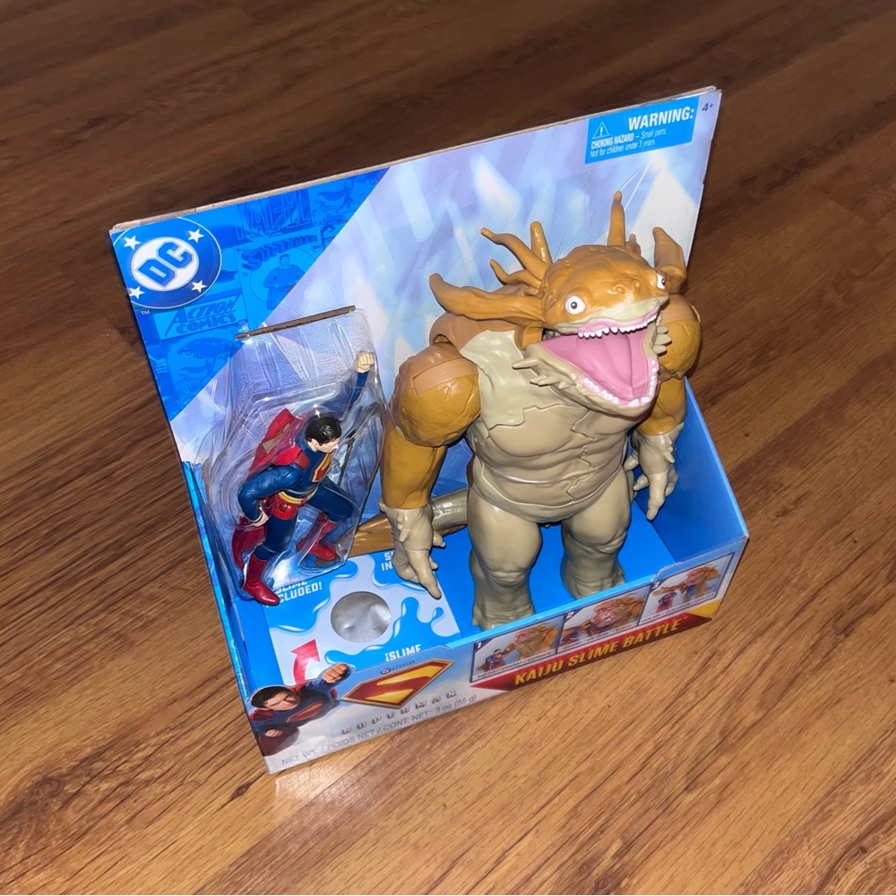 DC Superman and Monster Toy Set